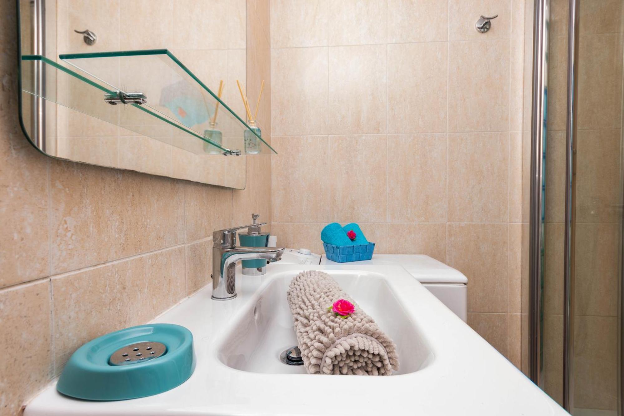 Serenity Yumbo - Europa Appartment 2Min Yumbo - 5Min From Beach - Wifi Free - Air Conditioner - Private Services - Free Welcome Book - Cohote Conserjeria Gran Canaria Playa del Ingles  Ngoại thất bức ảnh